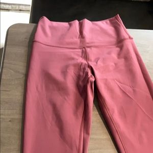 CLEANING OUT CLOSET! Lululemon wonder under